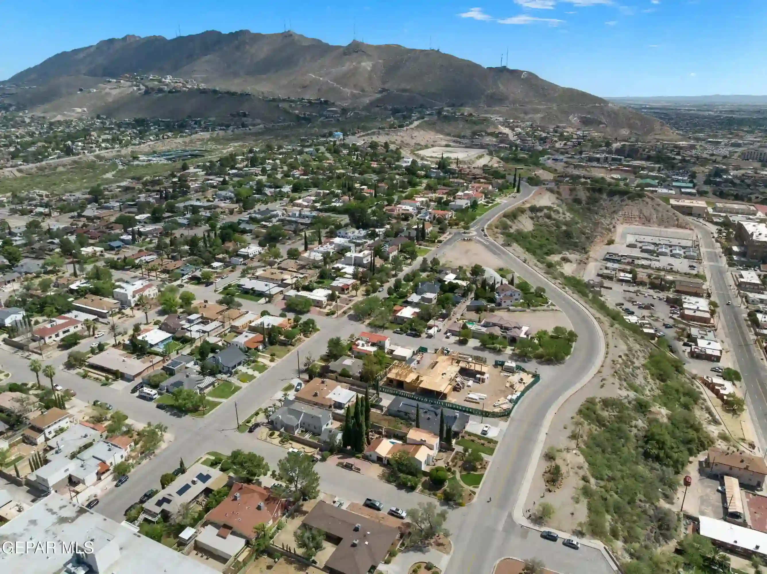 El Paso homes below the Franklin Mountains in a local residential neighborhood